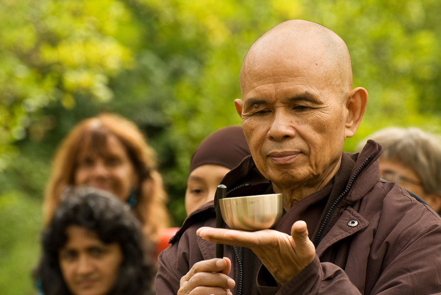 Meditazione sul respiro di Thich Nhat Hanh: tornare al corpo, alla vita e al cuore 1 Meditazione sul respiro di Thich Nhat Hanh: tornare al corpo, alla vita e al cuore