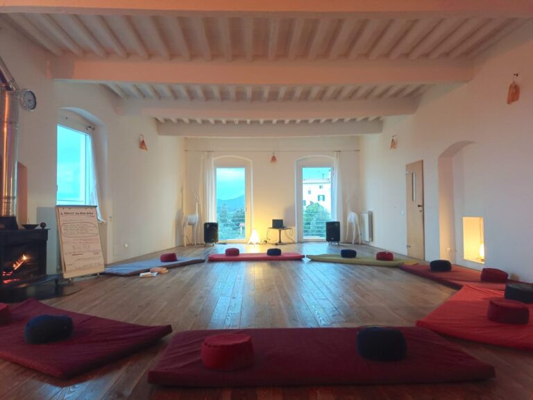 Ashtanga Yoga e mare 10 spazionomade NICO