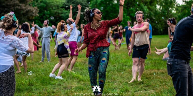 Ecstatic Dance al tramonto con Ecstatic Dance London 5 e497d1fe c8a0 4445 b623 b0b628e80b00