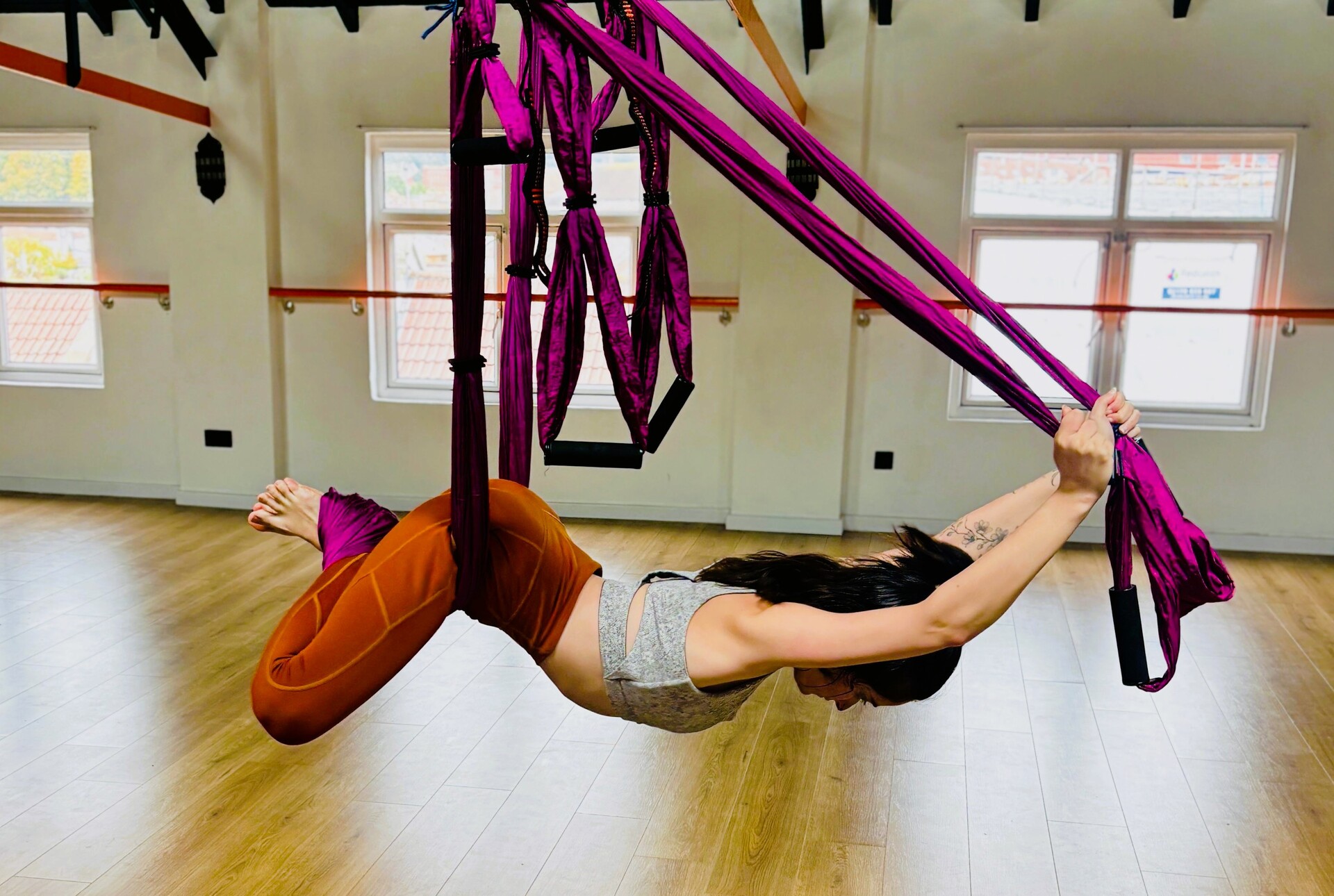 Workshop Yoga Trapeze: introduzione alle inversioni nello yoga 1 73272bbd 0315 4195 a942 bdea7019cd11